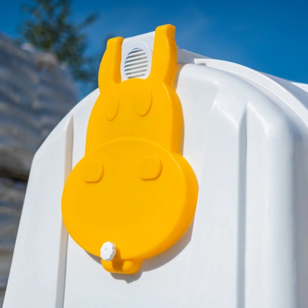 Домик для телёнка малый